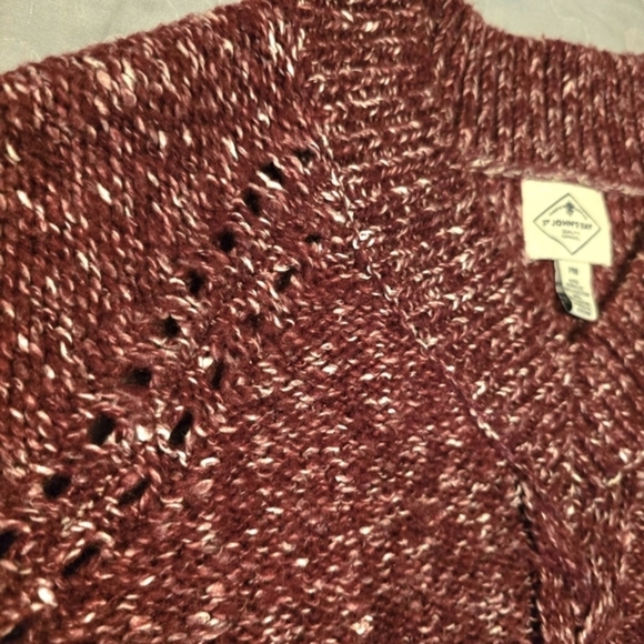 St. John's Bay Women's Cable Knit Sweater‎ - Size Petite Medium - Picture 6 of 10